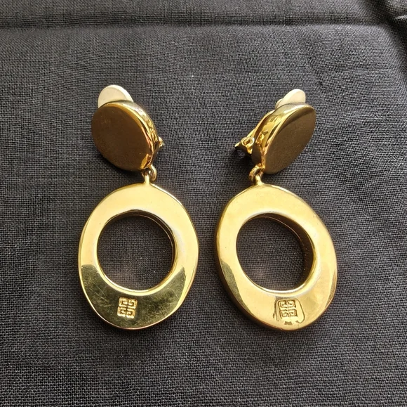 🐢 Authentic Givenchy Gold Doorknocker Clip On Earrings - Picture 3 of 15